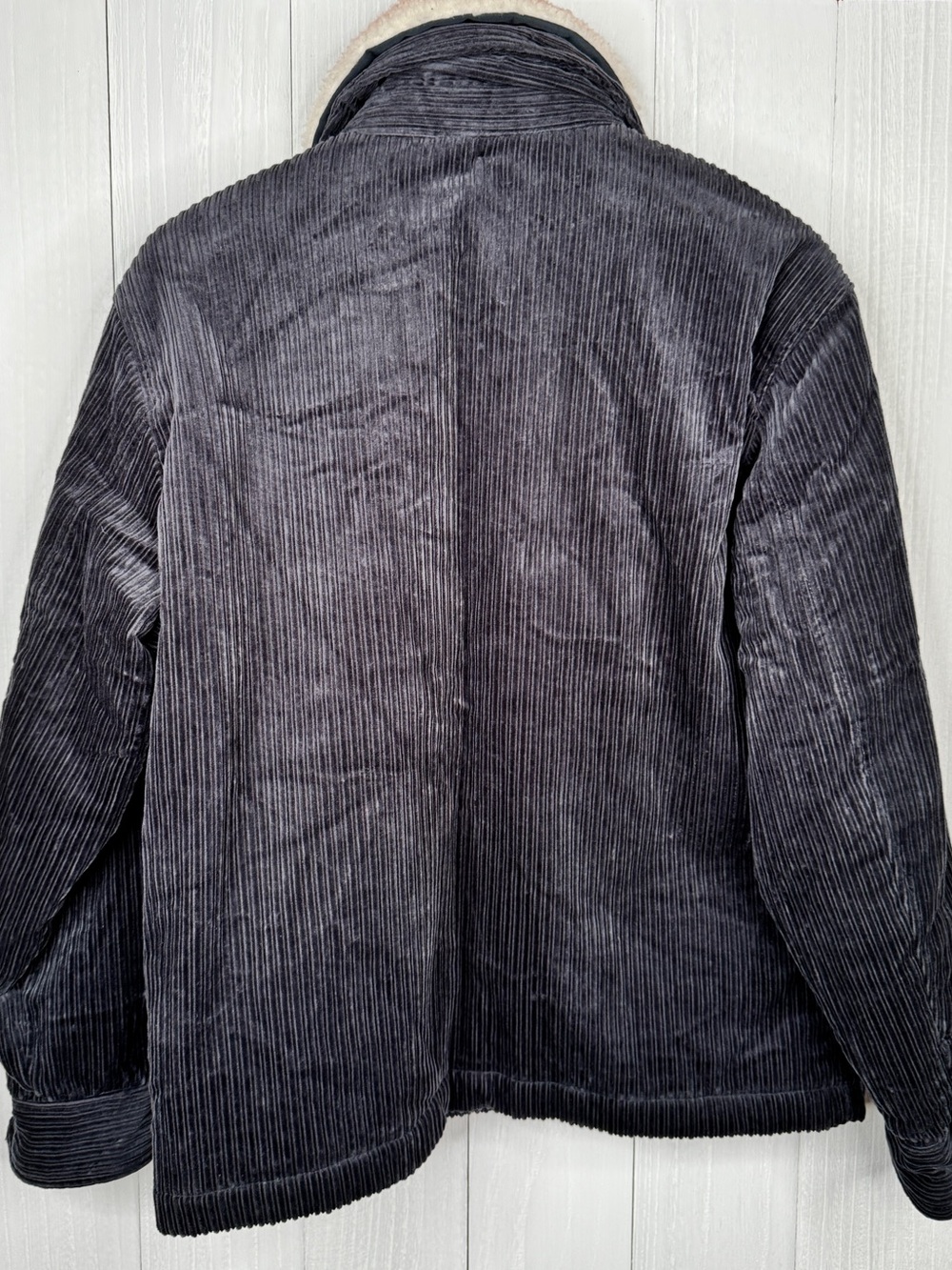 H&M Navy Corduroy Jacket with Detachable Sherpa Collar - Picture 9 of 9
